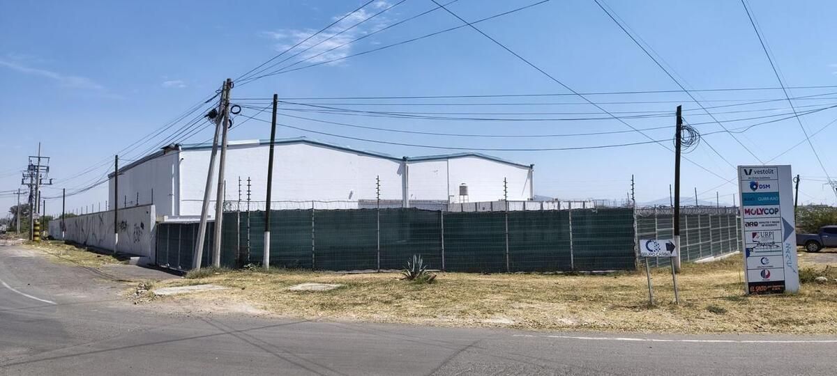 BODEGA EN VENTA EN EL SALTO - foto 1