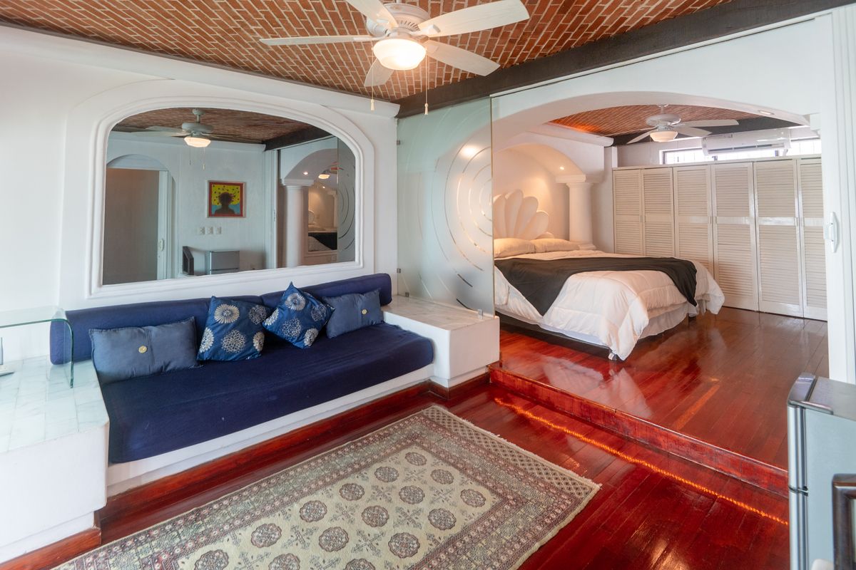 5 de 13: Planta Alta Recamara Principal