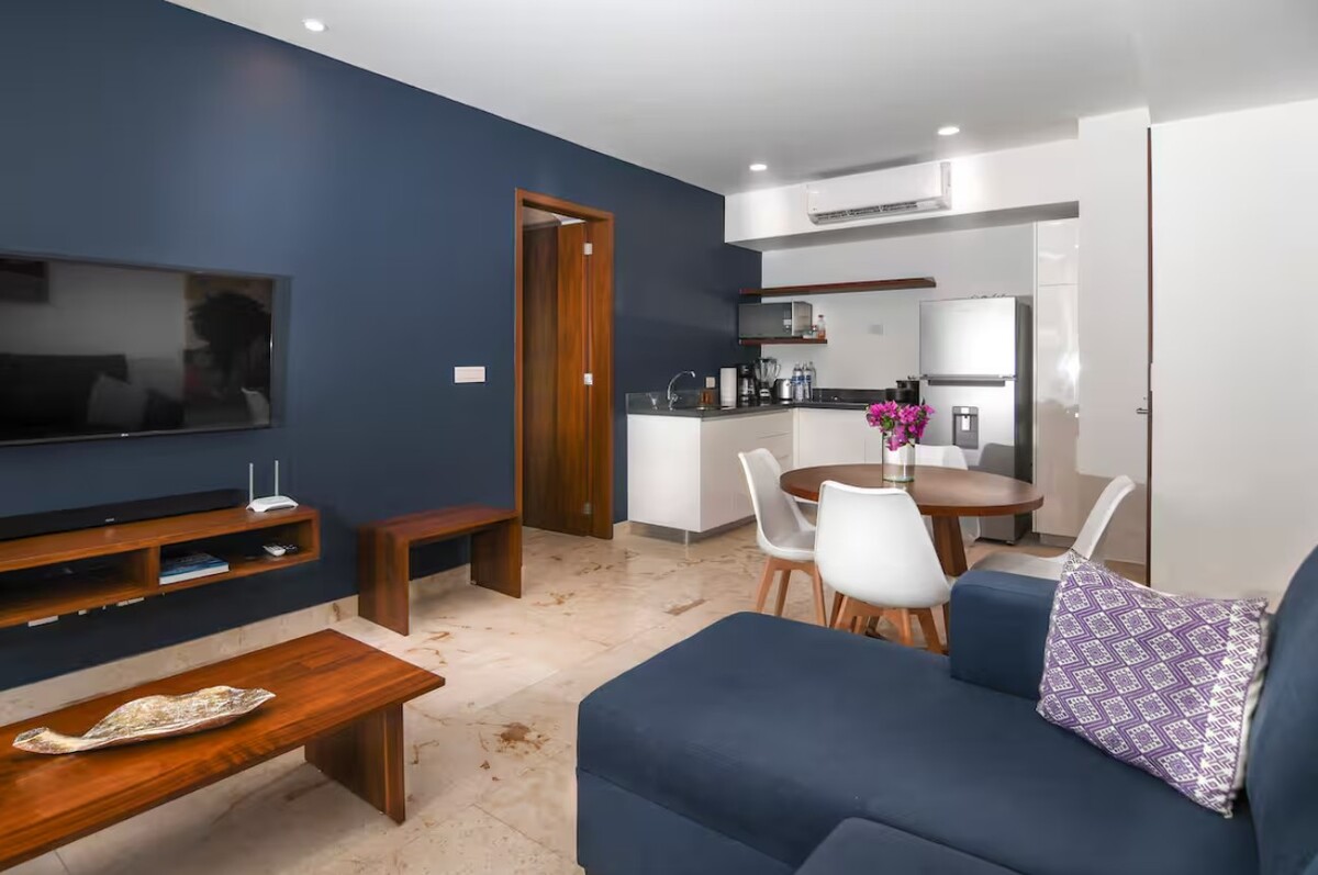 3 de 15: Sala Comedor