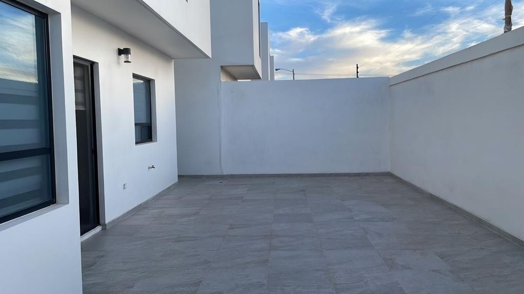 Casa en Cumbres Provenza, Mexicali, foto 2 de 33