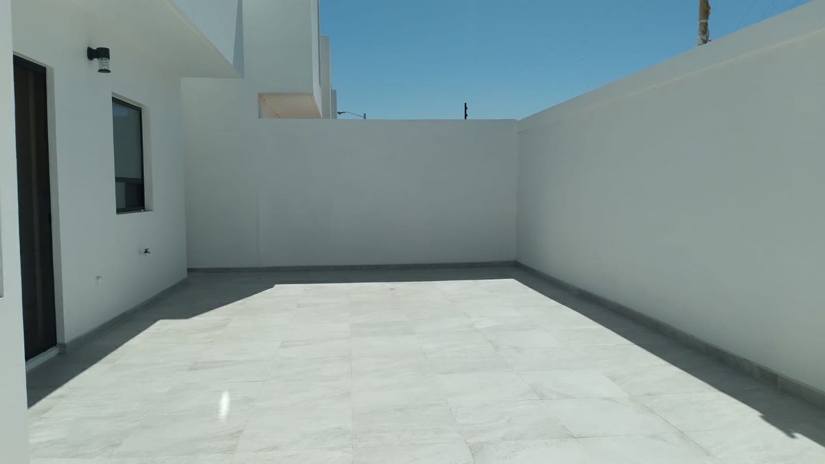 Casa en Cumbres Provenza, Mexicali, foto 4 de 33