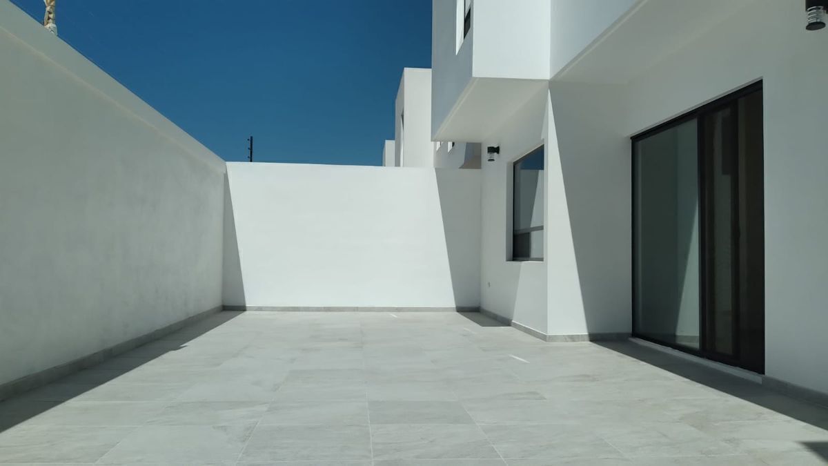 Casa en Cumbres Provenza, Mexicali, foto 3 de 33