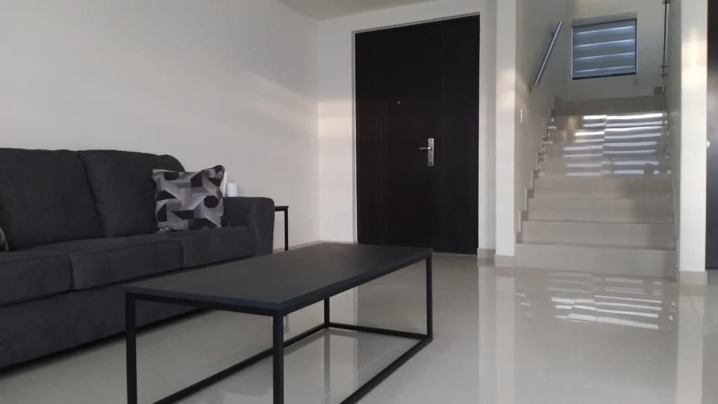 Casa en Cumbres Provenza, Mexicali, foto 27 de 33