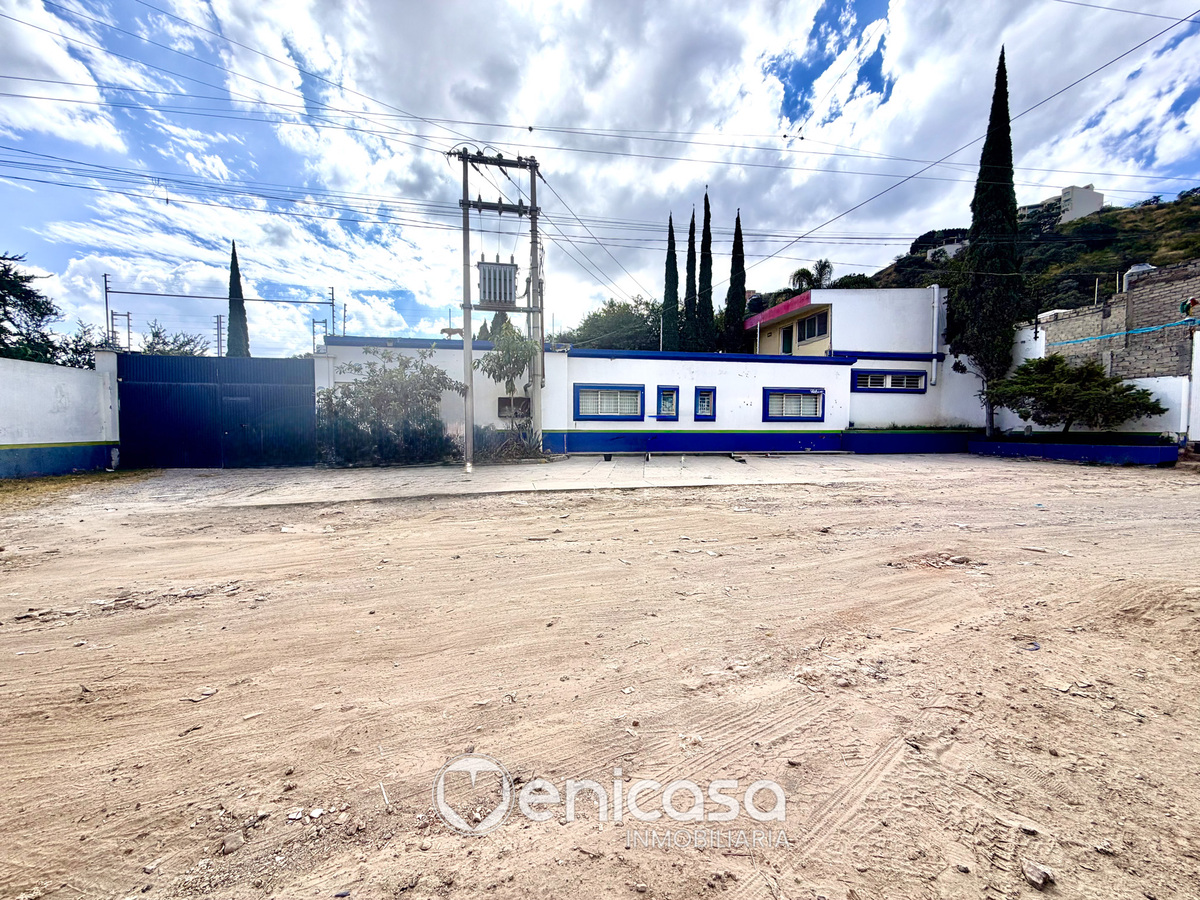 3 of 48: IMG_4948.jpg