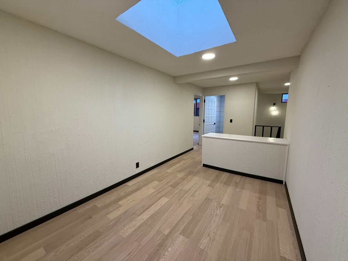 15 de 32: Family Room