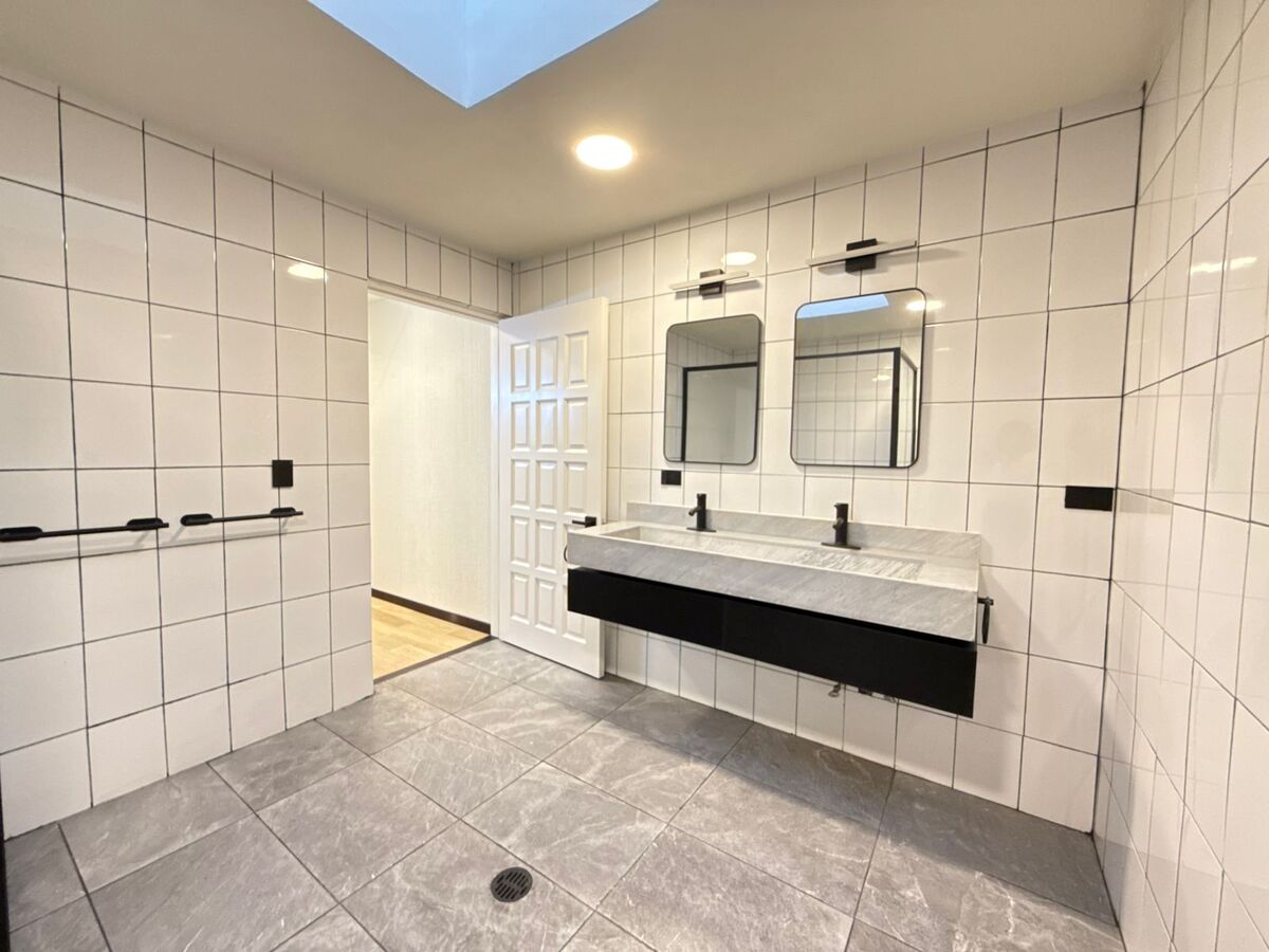 20 de 32: Baño principal