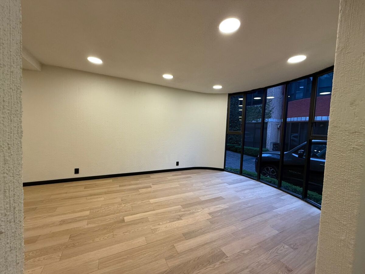 4 de 32: Sala-comedor