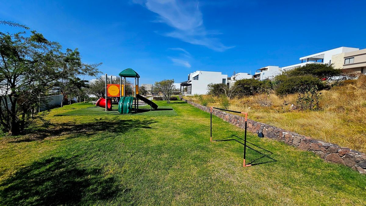 35 de 35: Area infantil