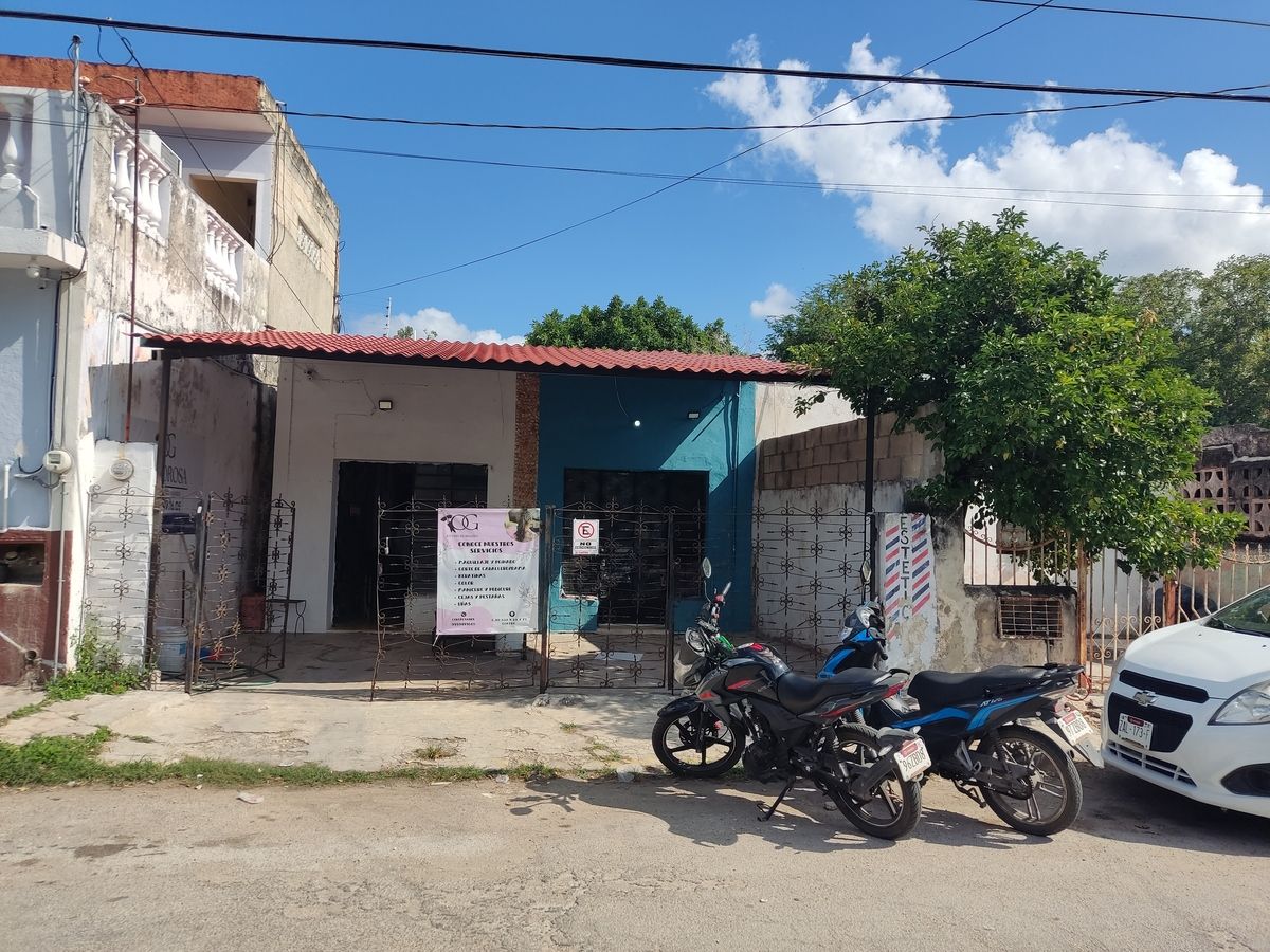 1 de 8: Fachada principal