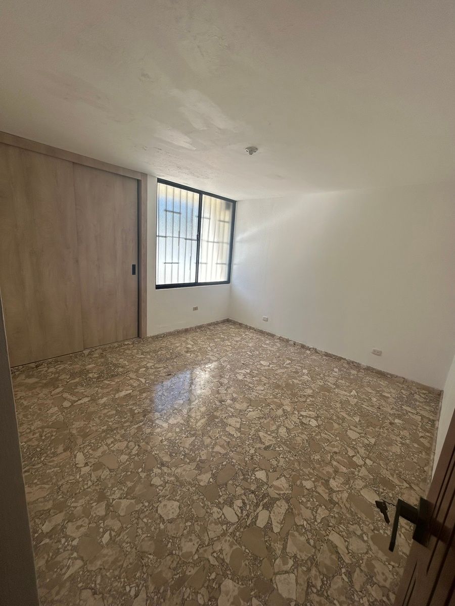 9 de 13: Habitación 3