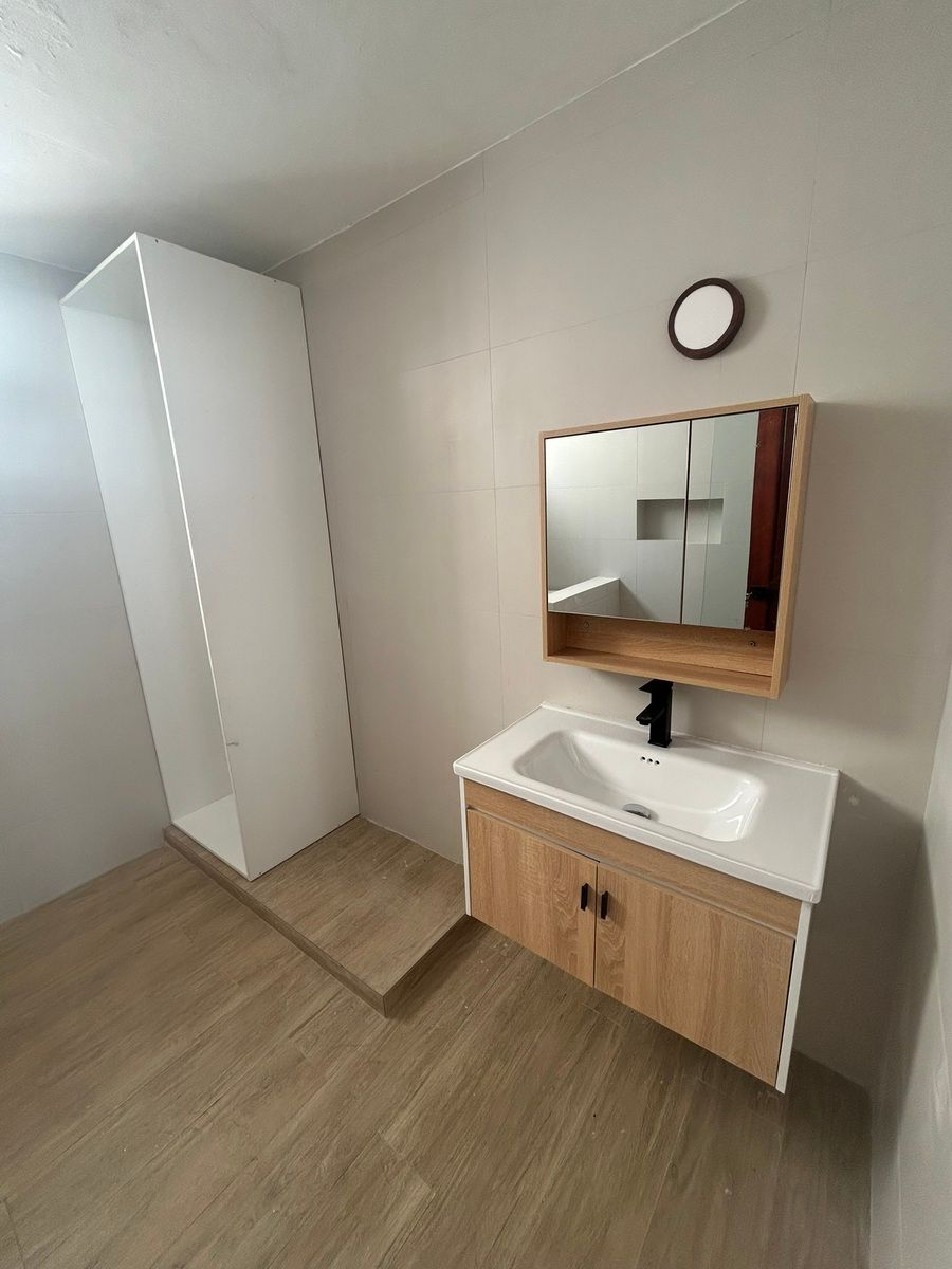 6 de 13: Baño Principal