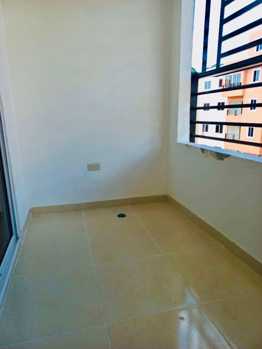 Alquiler de Apartamento en la Charles de Gaulle, foto 1 de 10