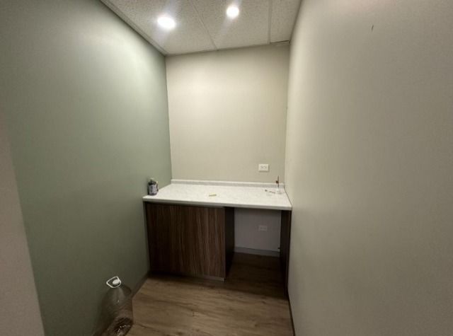 14 de 14: https://www.easybroker.com/agent/properties/oficina-en-renta