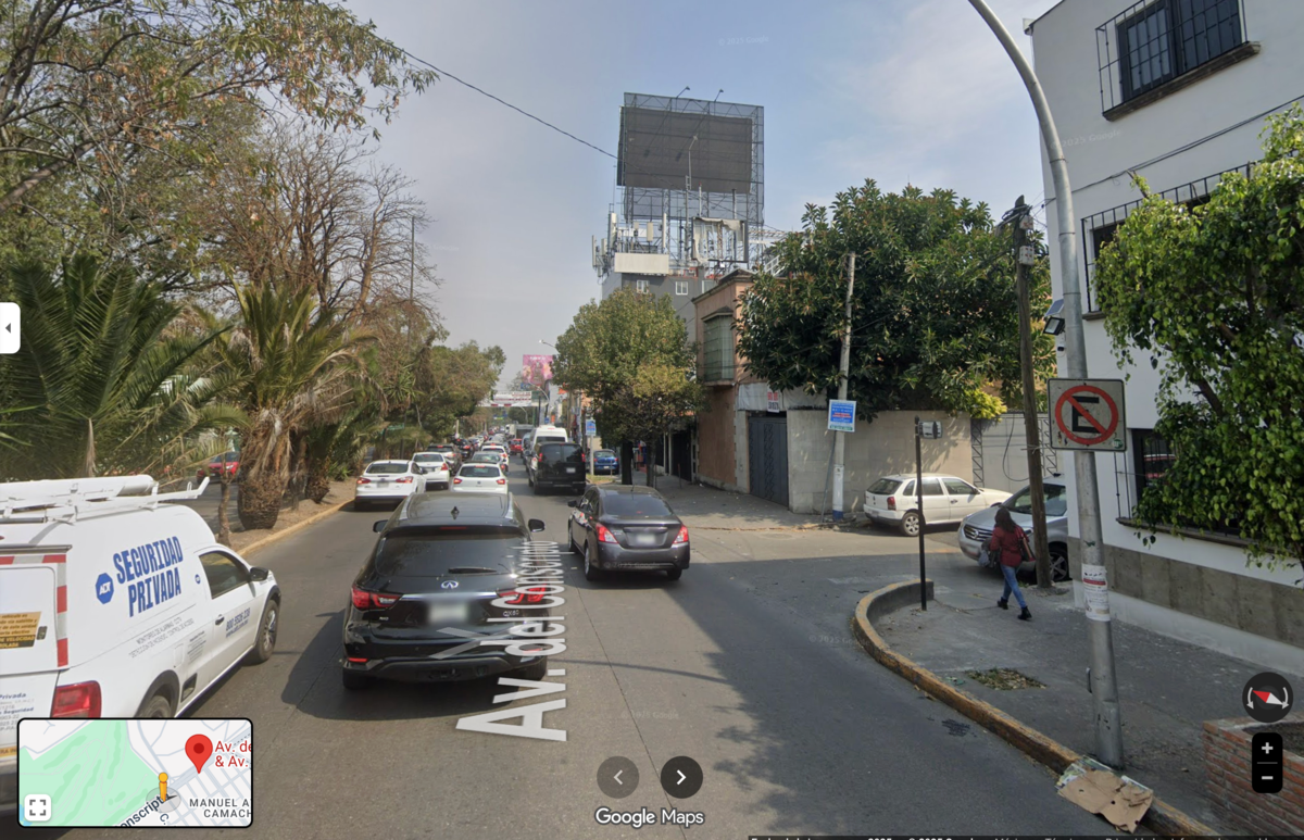 1 de 20: Propiedad en esquina con alto flujo vehicular y peatonal