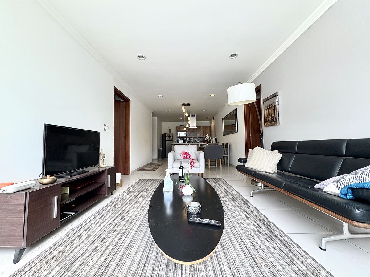 Departamento en Venta en Lago Zurich con 2 Recámaras, 2 Baños y 118 Metros Cuadrados