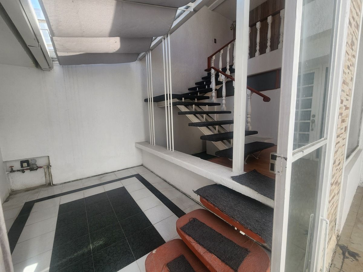 CASA EN TOLUCA CENTRO 5 RECAMARAS ¡¡OPORTUNIDAD!! - foto 4