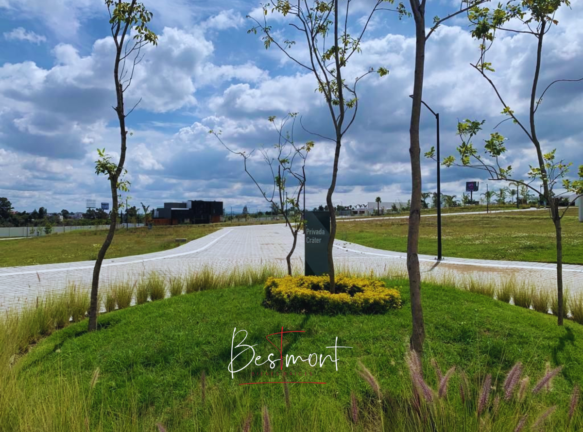 7 de 13: Áreas verdes Amara