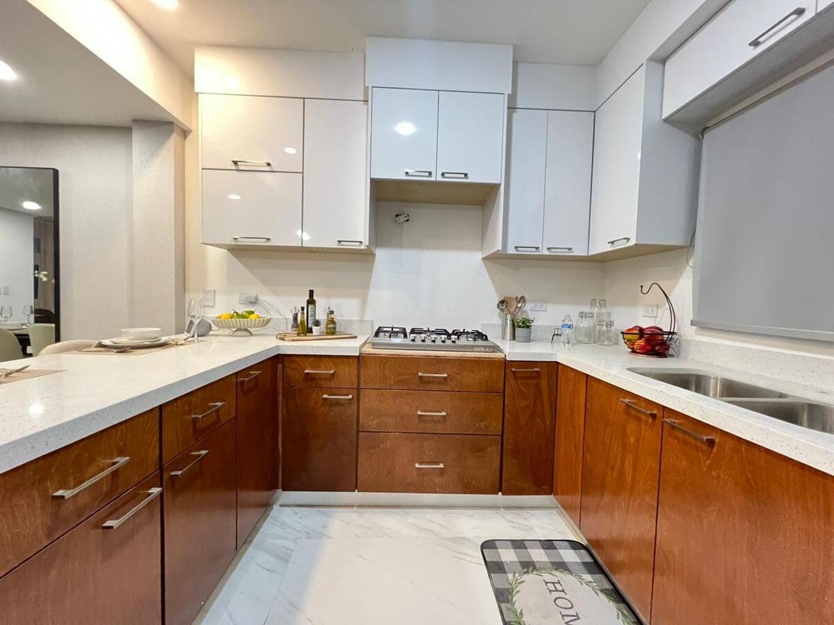Casa Venta Altum en Hacienda, Agua caliente, cerca de cacho Hipódromo y Zona río