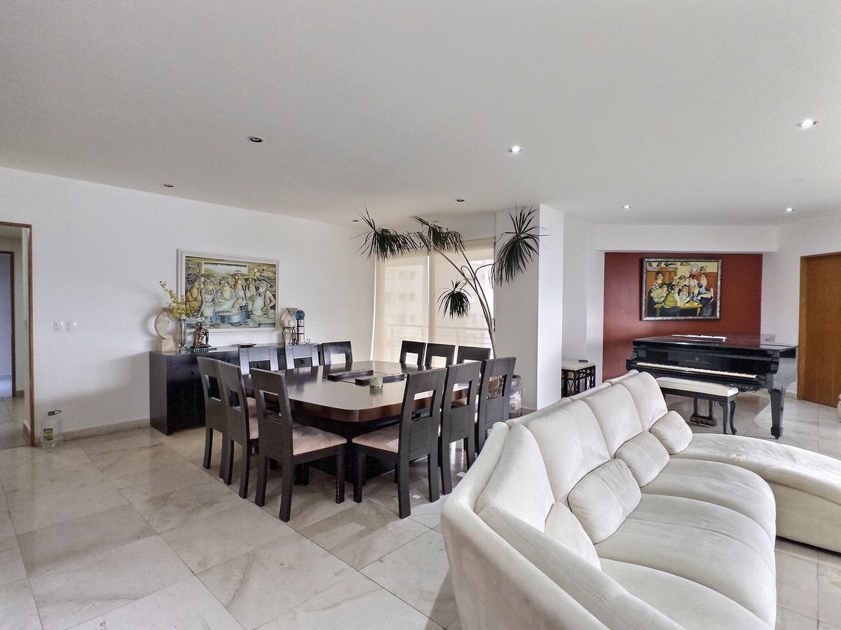 17 de 24: Sala-comedor