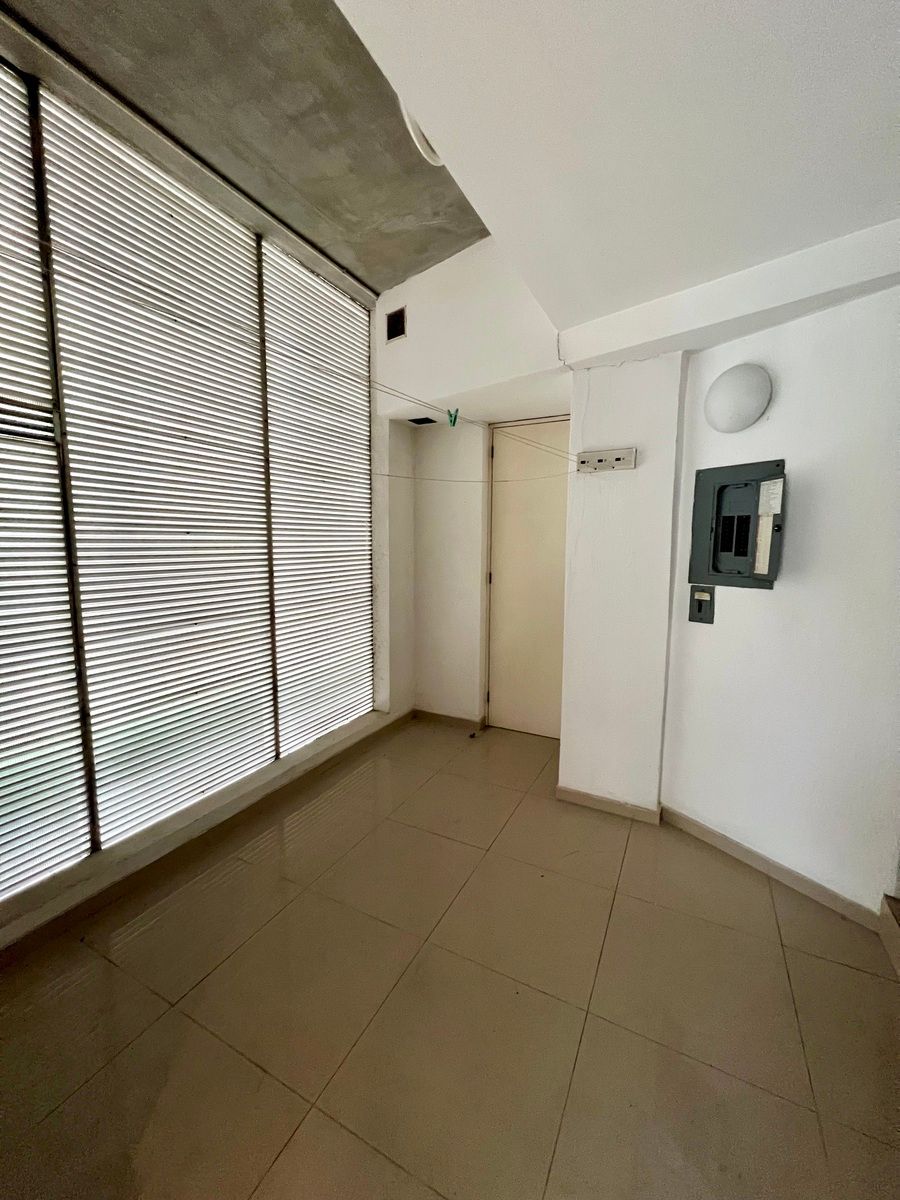 10 of 34: Area de lavado