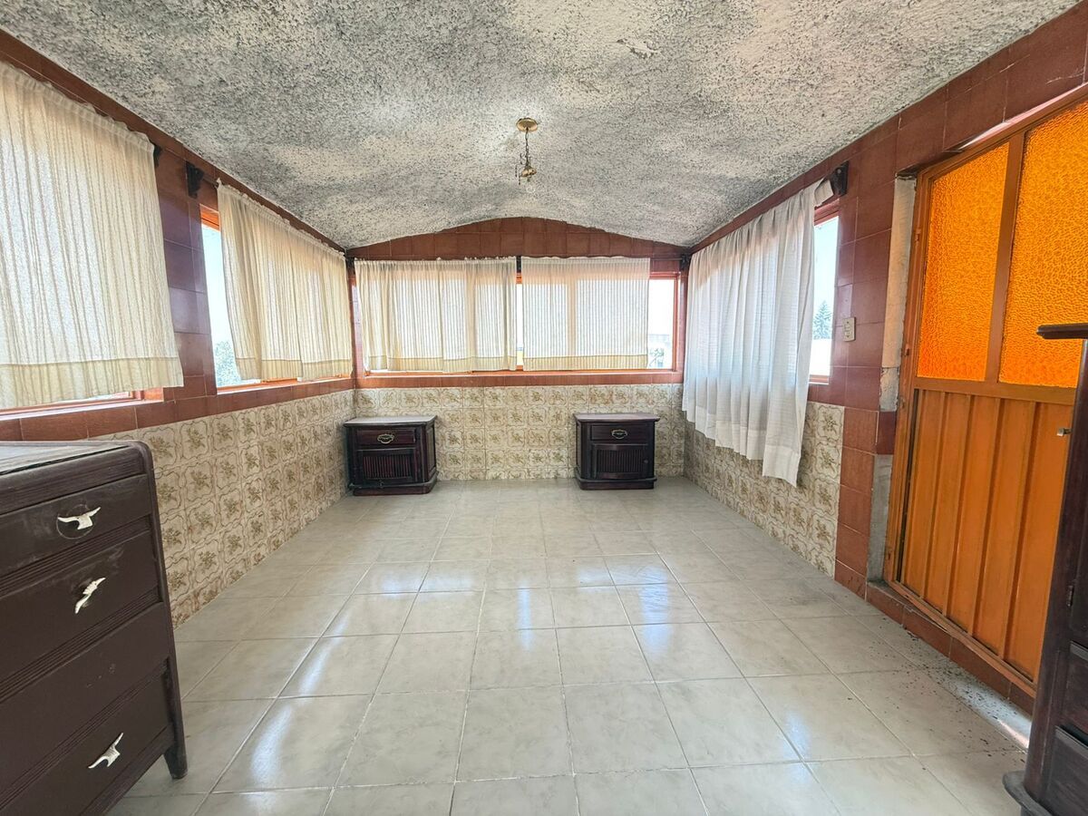 33 de 36: Cuarto de Servicio