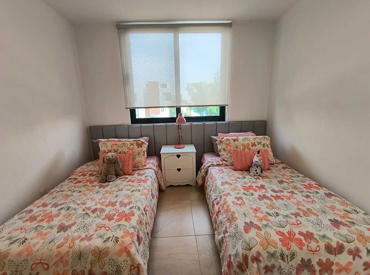 9 of 19: Recámara secundaria