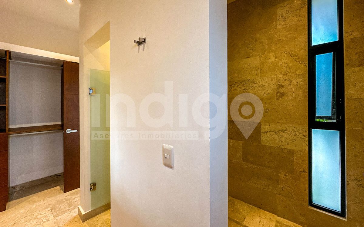 31 de 50: Baño Recámara Principal