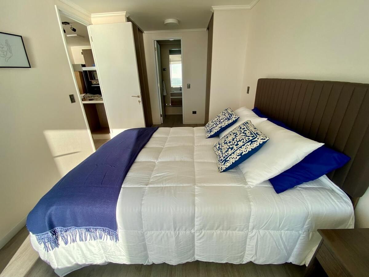 7 de 12: Dormitorio 1