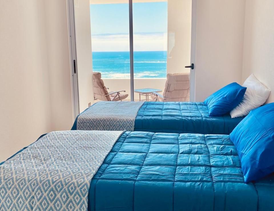 9 de 12: Dormitorio 2