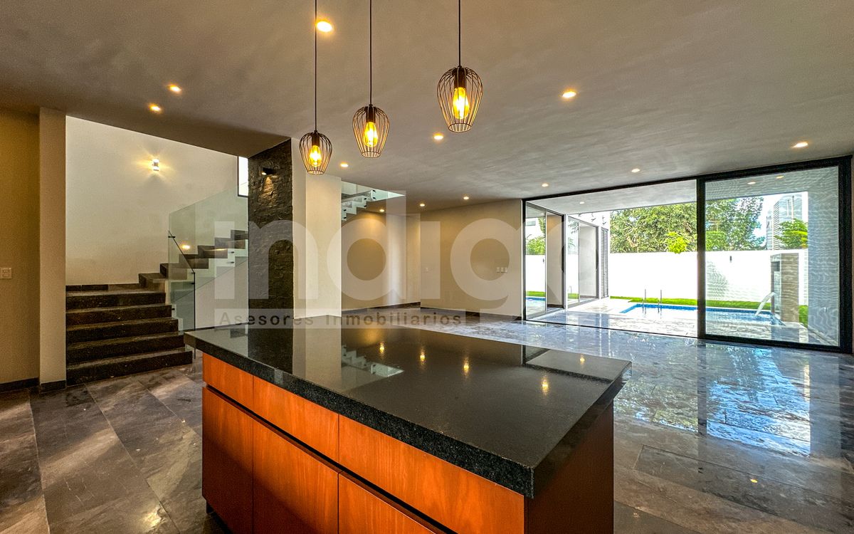 12 de 50: Vista desde la Cocina