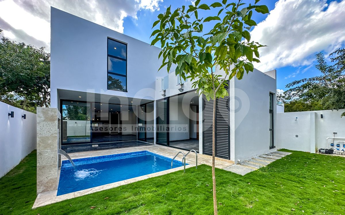 1 de 50: Fachada Trasera