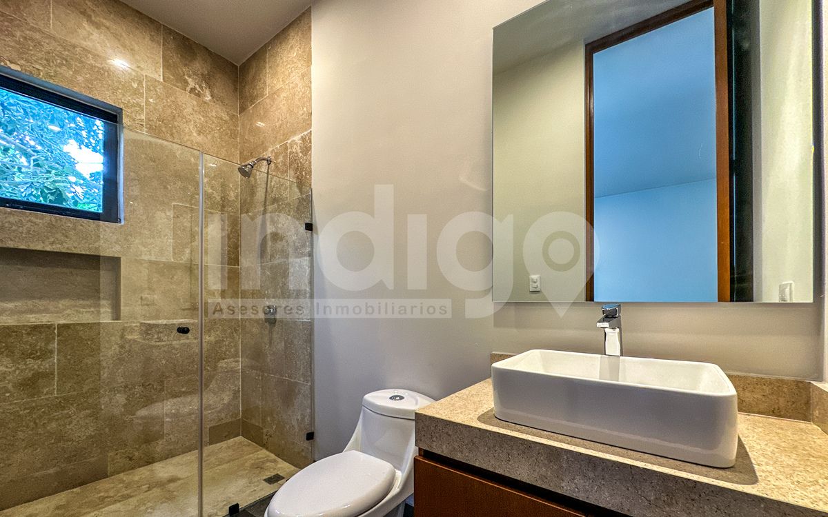 34 de 50: Baño Recámara Secundaria 1