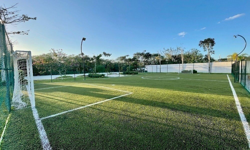 19 de 21: Cancha de Futbol