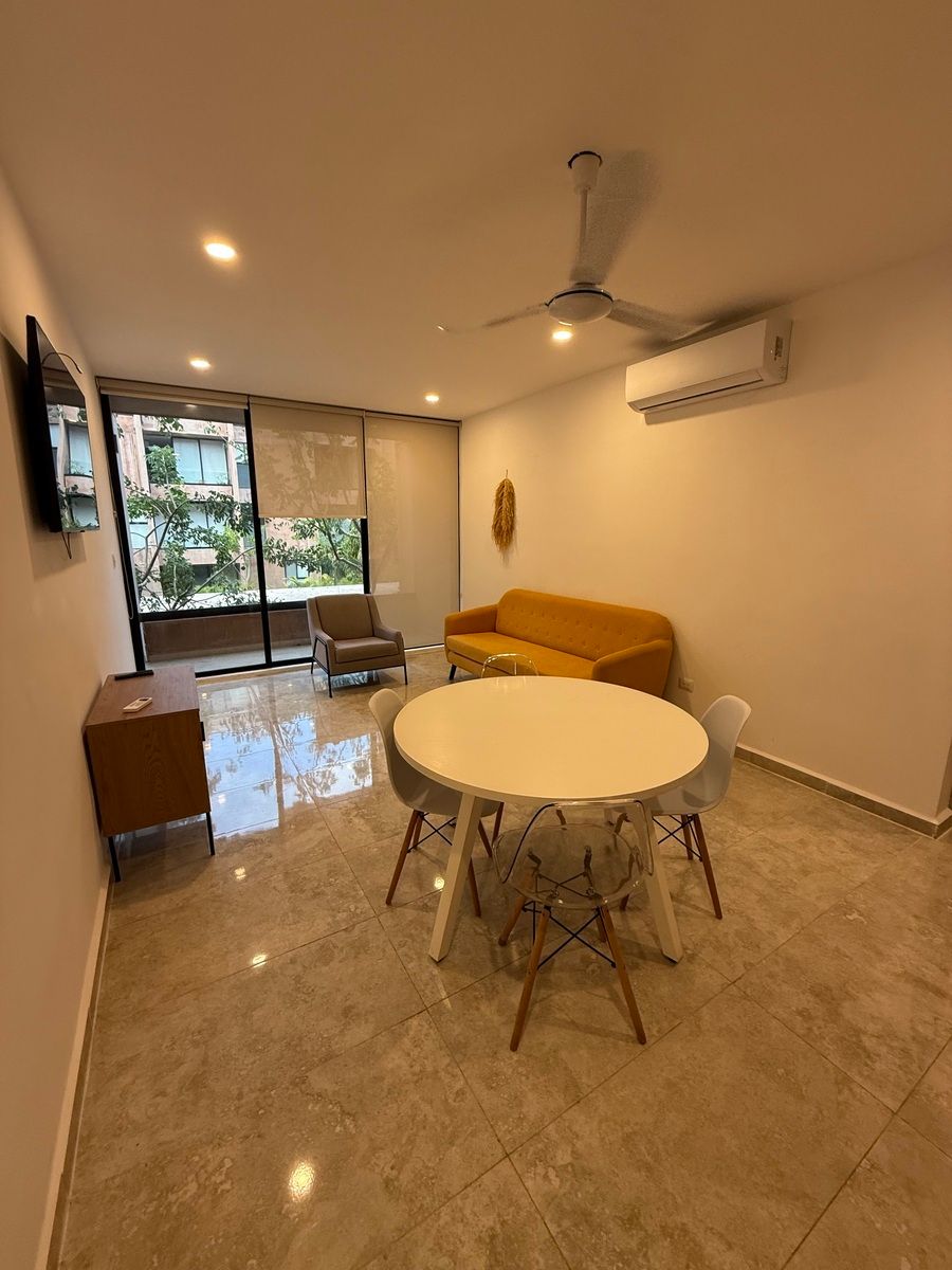 DEPARTAMENTO AMUEBLADO EN TEMOZON, foto 1 de 18