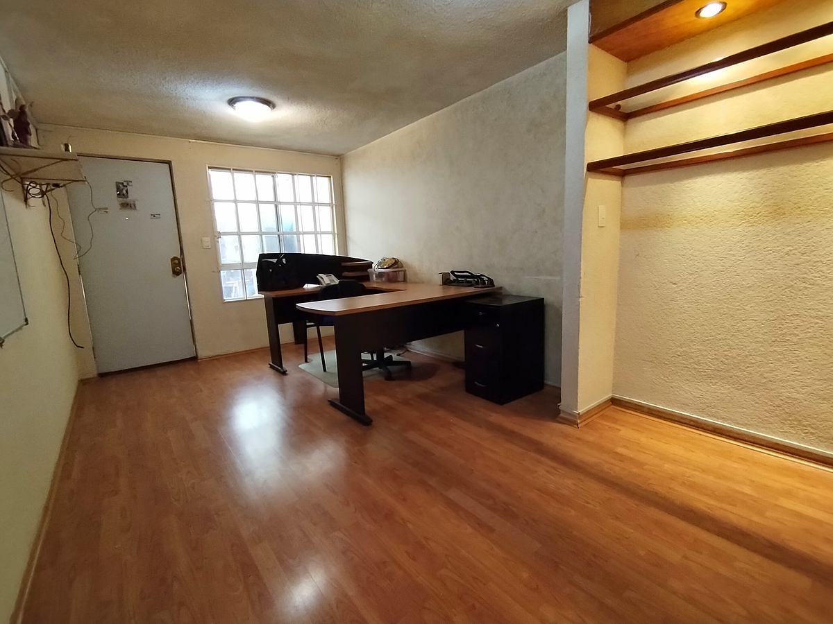 3 de 12: SALA / COMEDOR