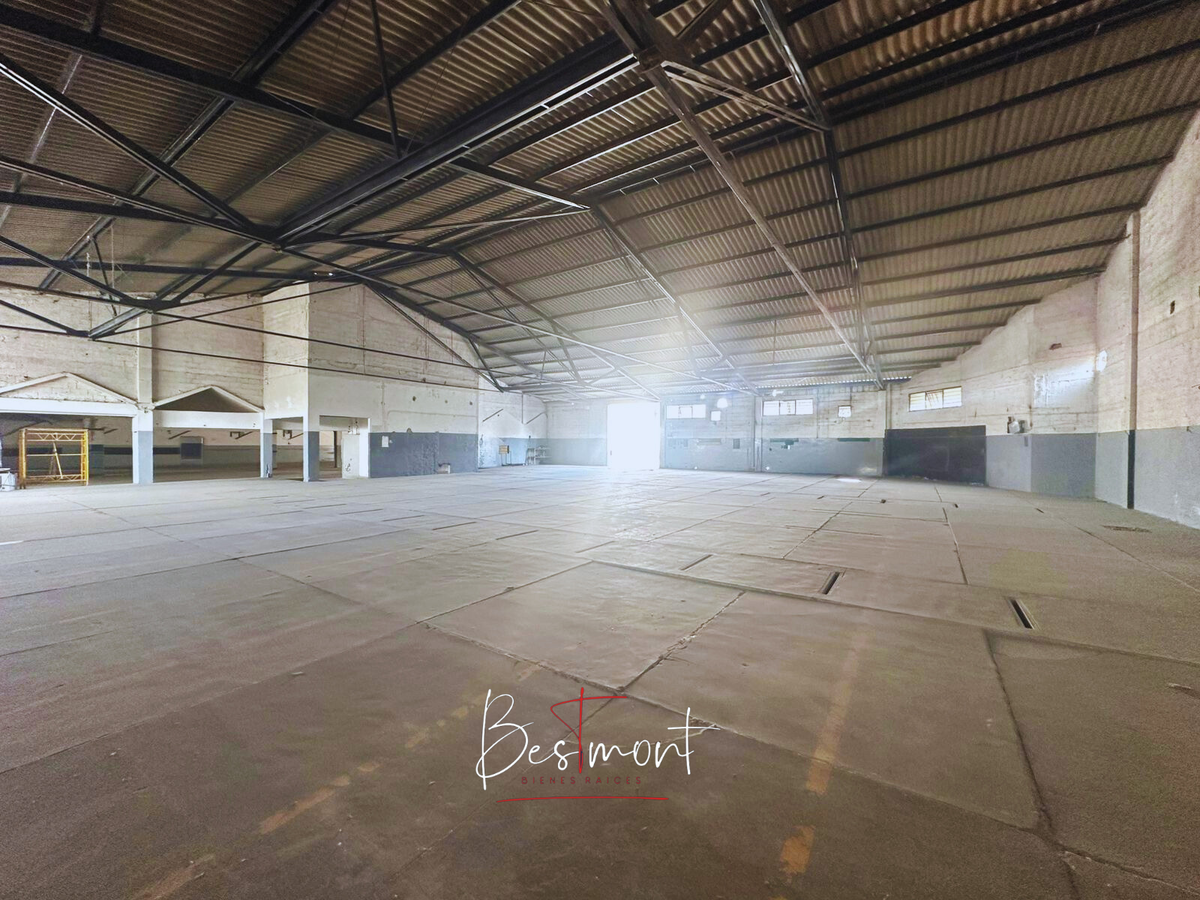 3 de 10: Interior se puede mantener o entregar demolido