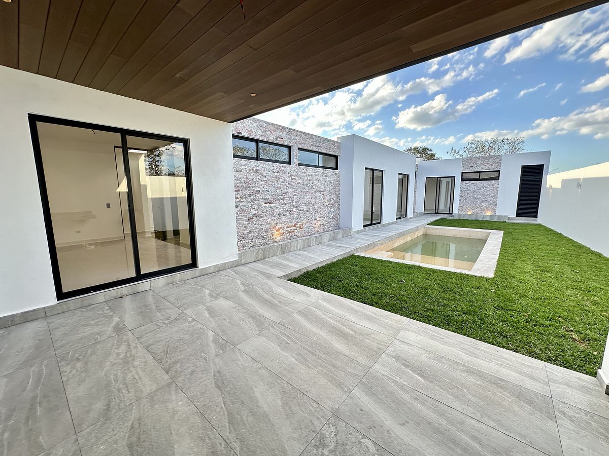 6 de 12: Terraza techada