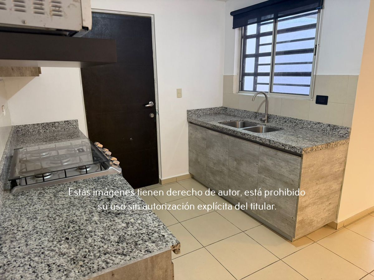 3 de 9: Casa en Venta o Renta en Las Lomas Sector Bosques