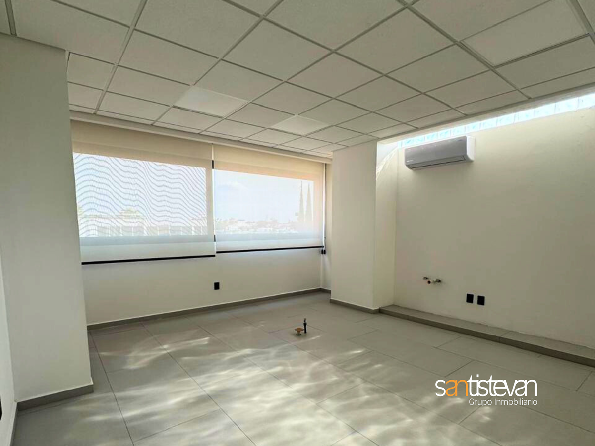 6 of 16: Consultorio en Renta en Torre Médica Independencia.