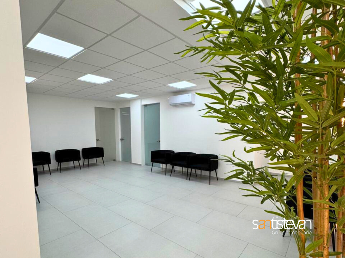 4 de 16: Consultorio en Renta en Torre Médica Independencia.