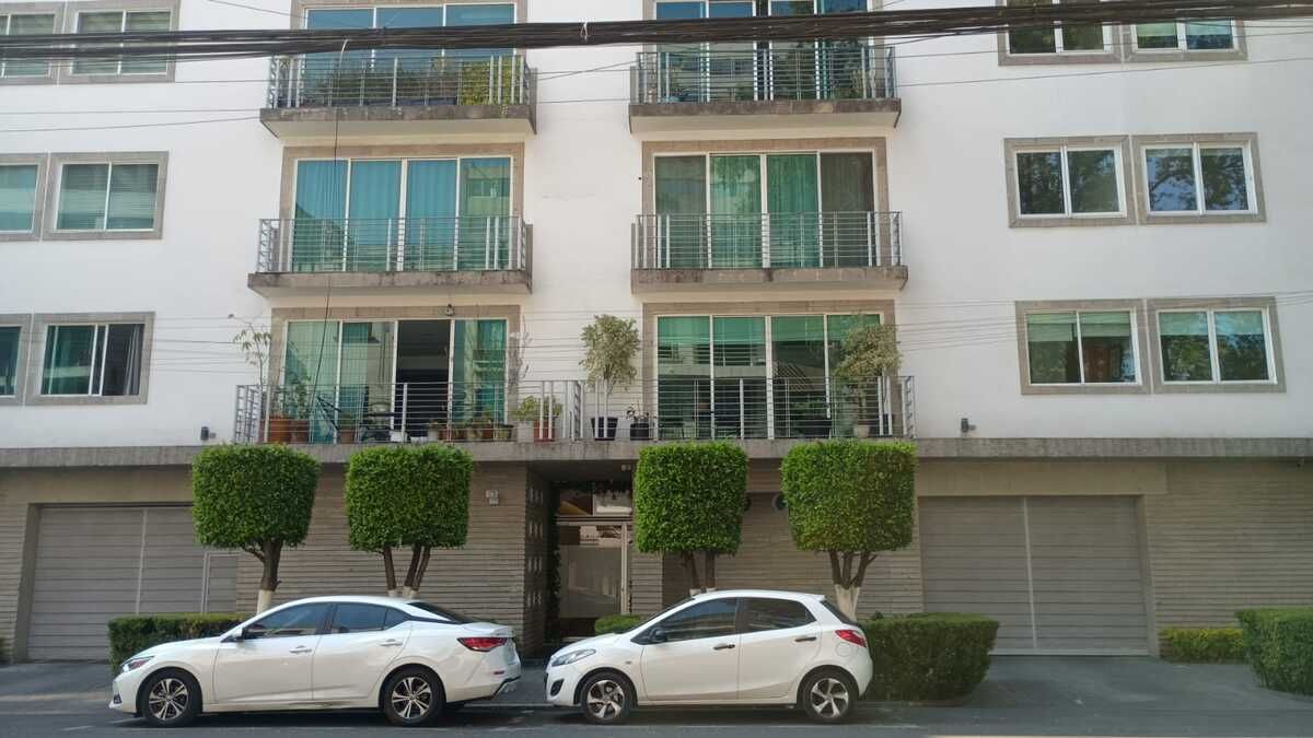 1 de 15: Fachada del condominio