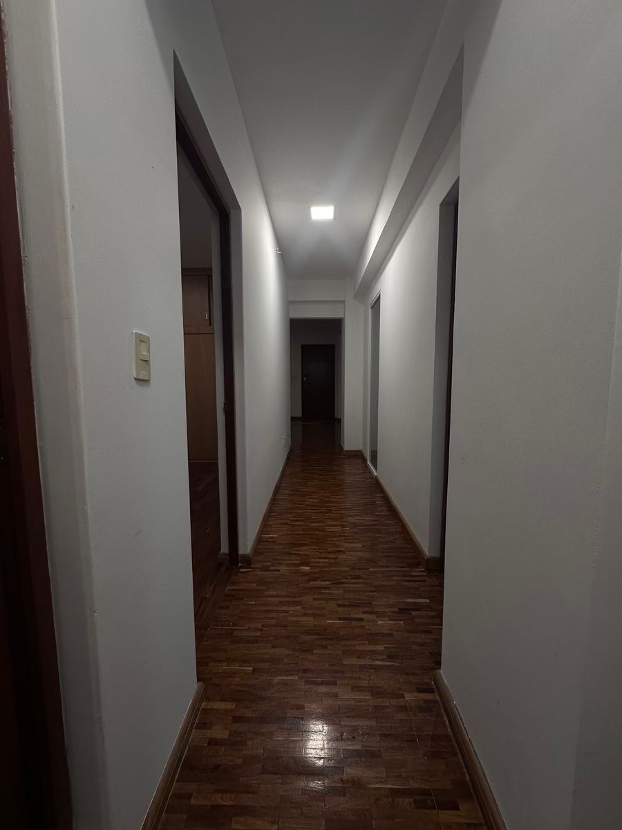 5 de 15: Pasillo a recámaras