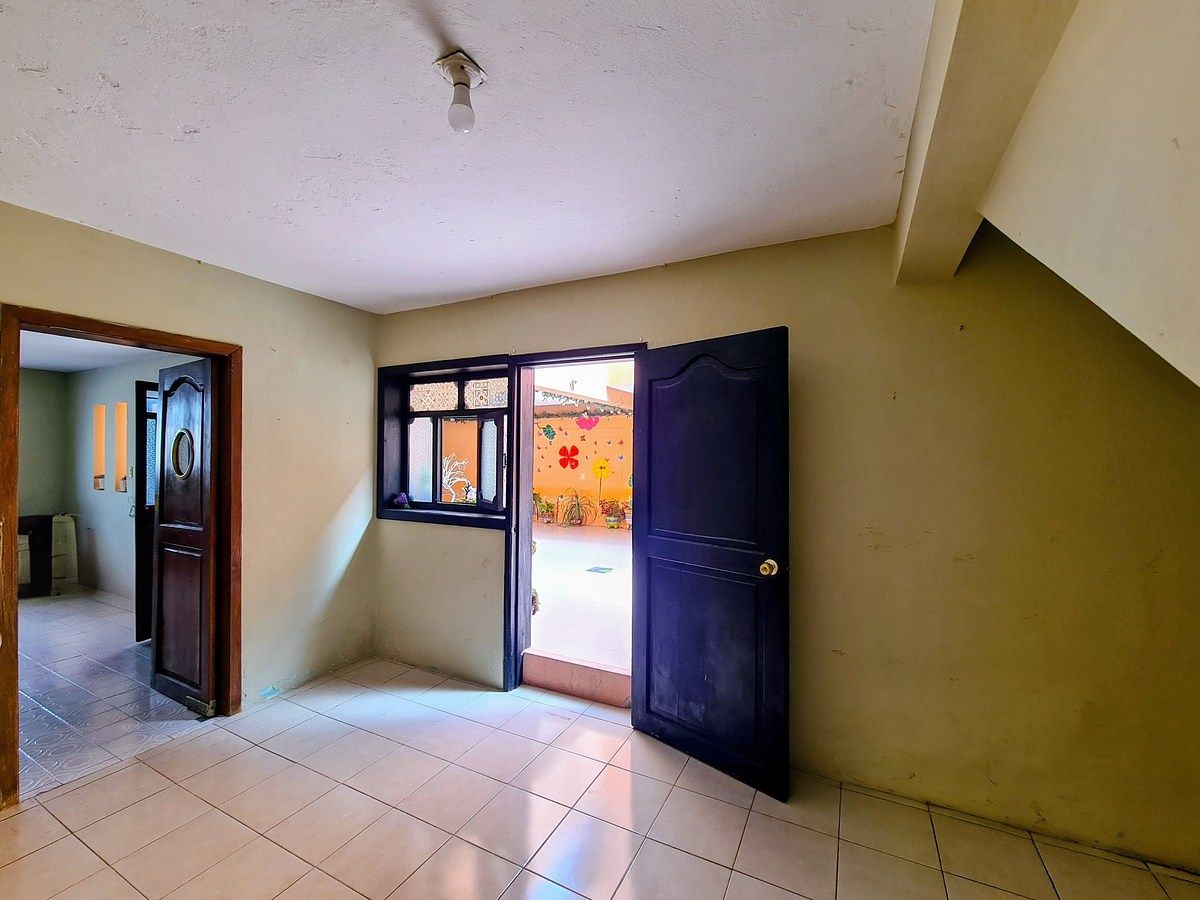 10 de 42: Sala Planta Baja