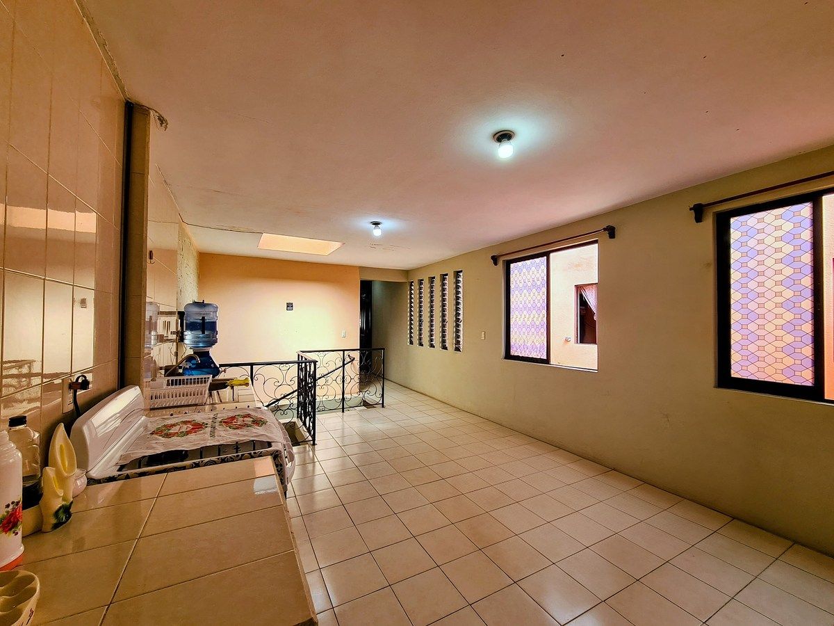 19 de 42: Cocina Planta Alta