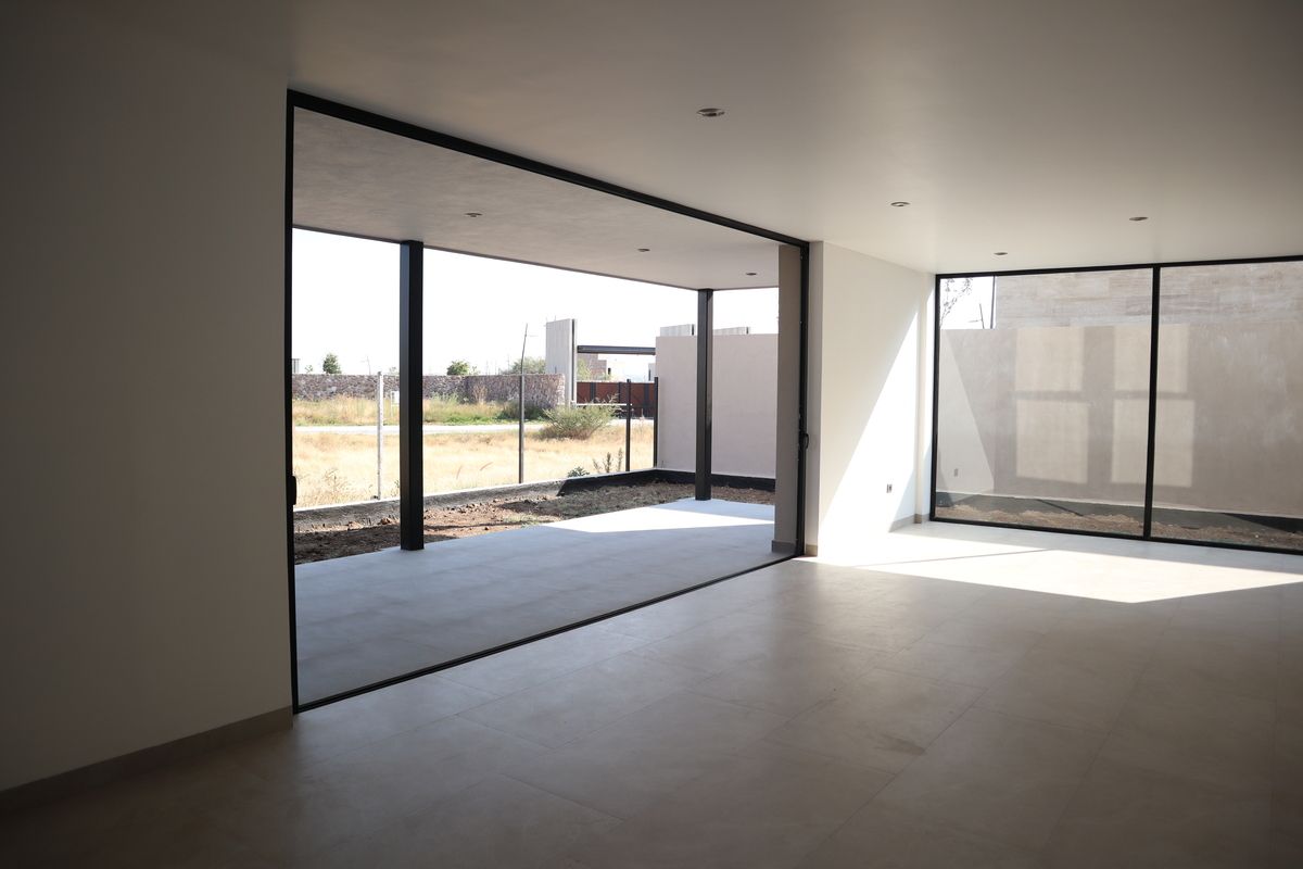 14 de 50: Sala-comedor