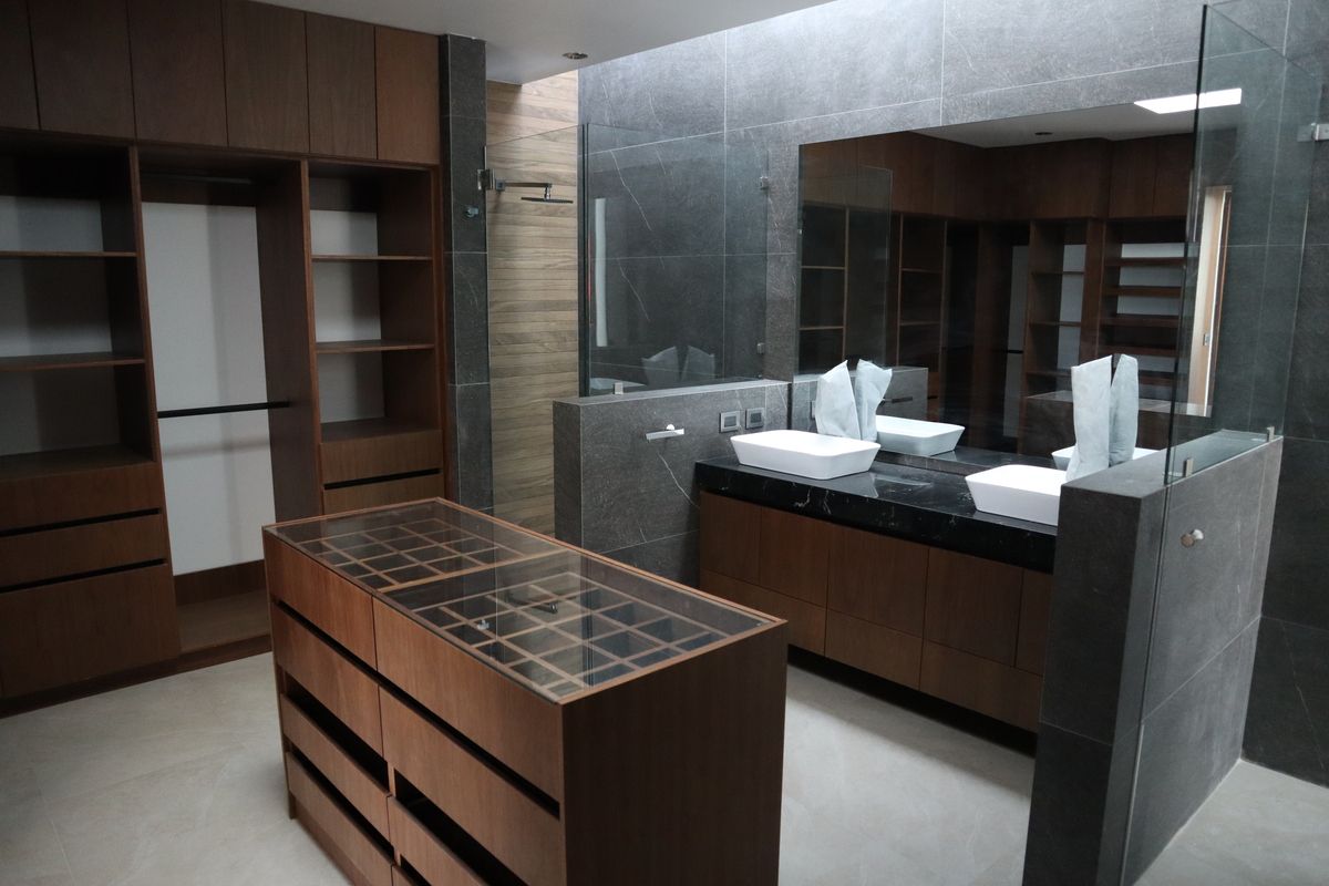 38 de 50: Vestidor Rec Ppal