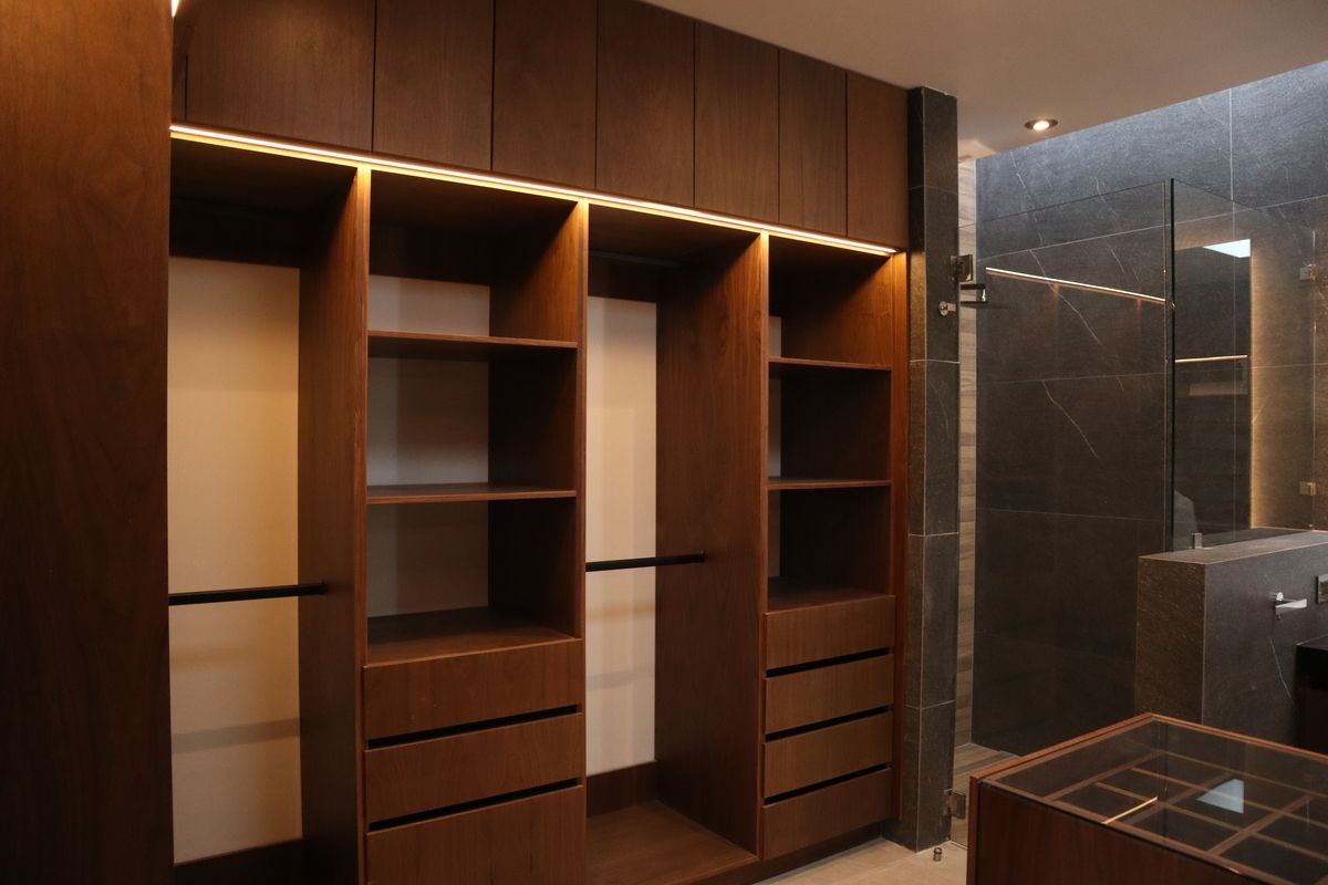 42 de 50: Vestidor Rec Ppal