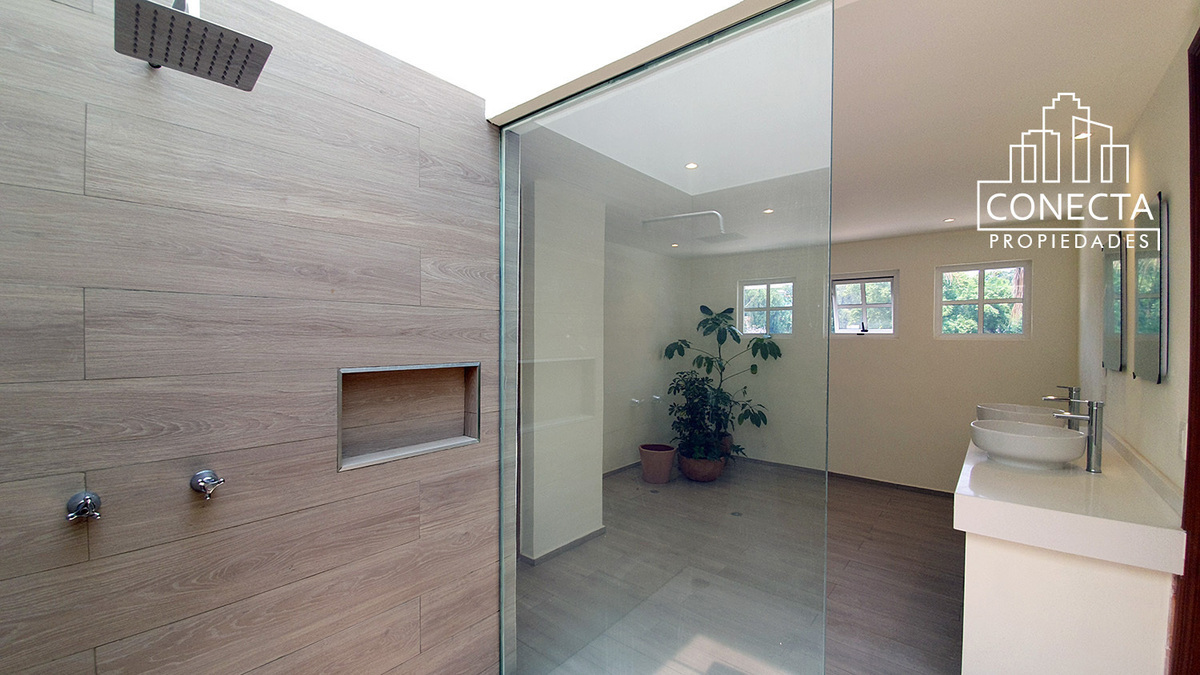 16 de 23: Baño recámara principal