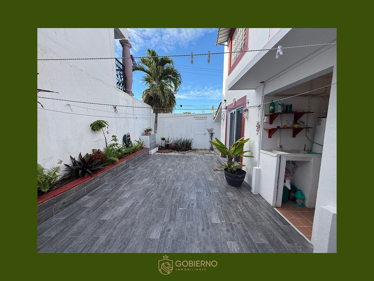 29 de 34: Patio trasero