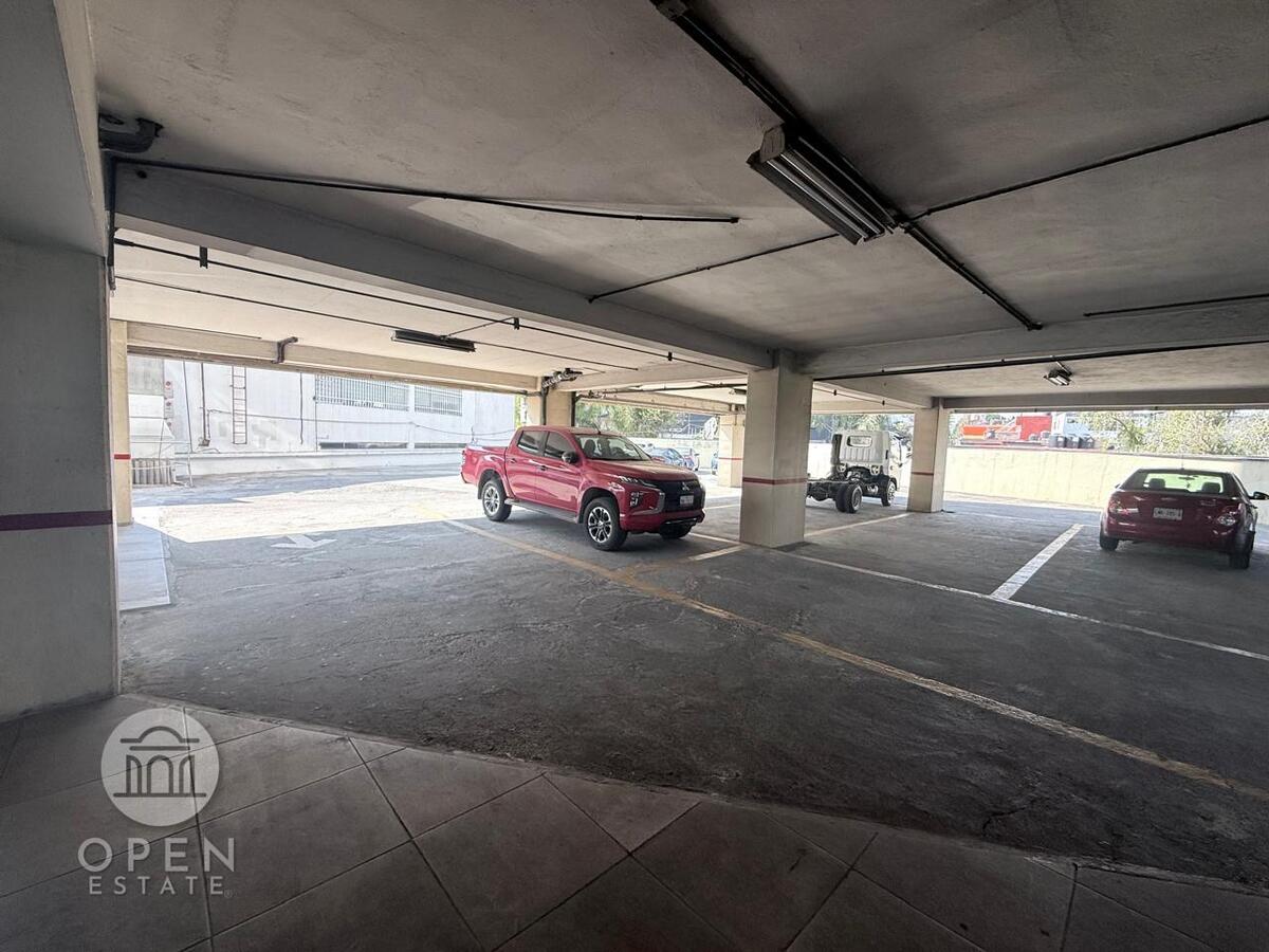 20 de 26: 2 lugares Estacionamiento